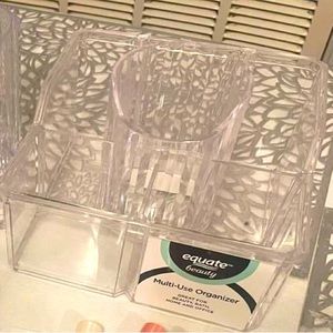 Beauty organizer